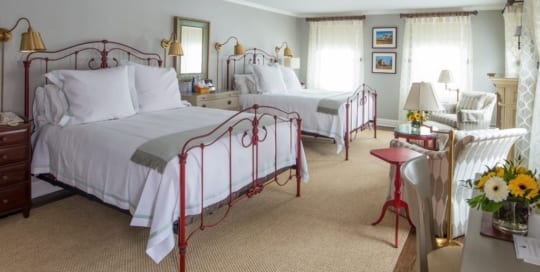 Two beds in guest house.